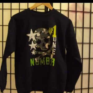 CAMO SKULL & CROSSBONES SWEATSHIRT BOYS SZ XL/14